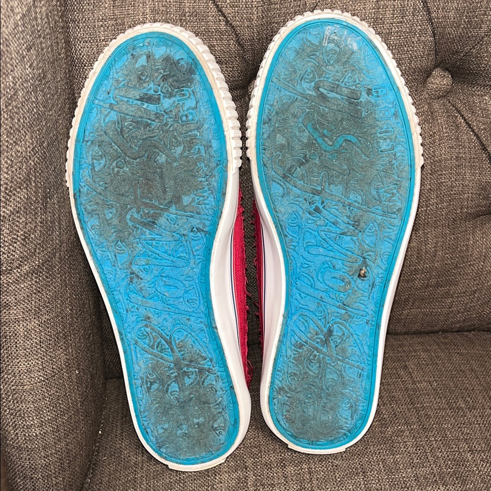 Blowfish Red Canvas Slip-On Sneakers women's size 7 - Picture 10 of 10